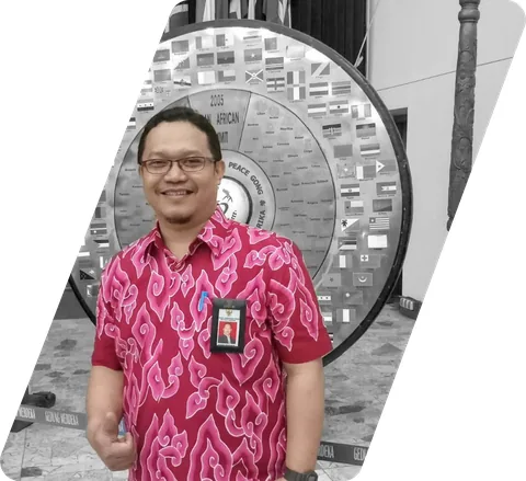 Dikdik Hendarin, SAP., M.A.P.